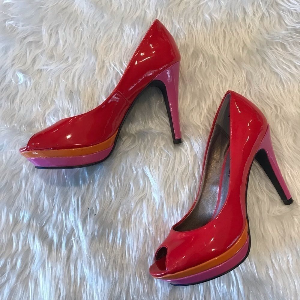 Moda Spana Heels  - Picture 3 of 7